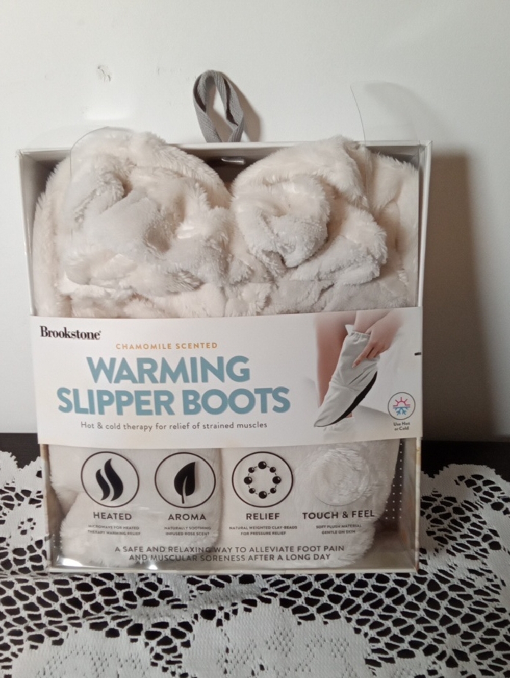 Brookstone Cream Plush Warming Slipper Boots Hot & Cold Womens